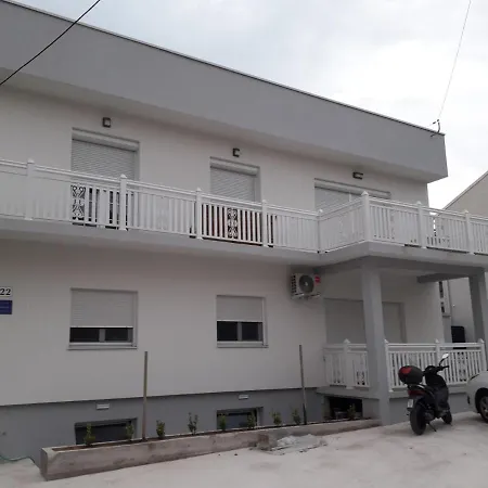 Apartman Tomic 1 Zadar